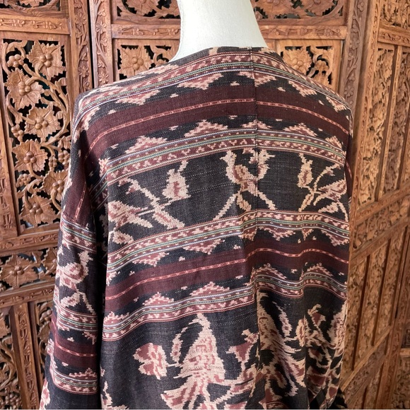 Vintage Cerimonial Indonesian Woven Ikat Boho Patterned Button Front Jacket - Picture 7 of 13